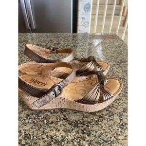 Born Brown/Copper Metallic Wedge Sandals Size 7 NWOT